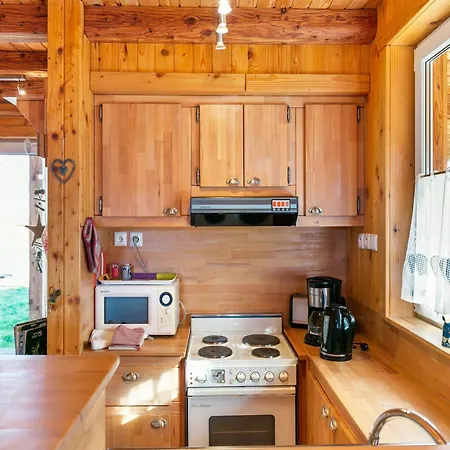In With Garden Views, Cleaning Included