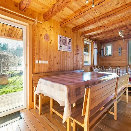 Quaint In With Garden, Cleaning Included * Harreberg